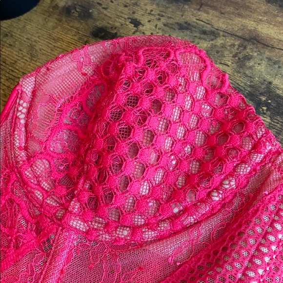 Victoria’s Secret Corset - Picture 3 of 8